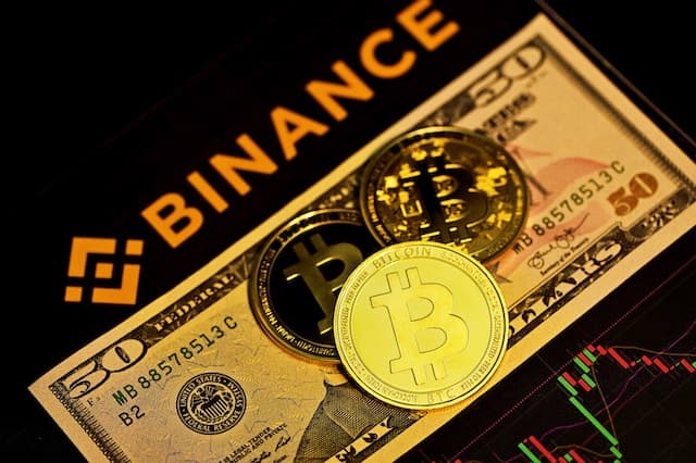 Binance Halts Withdrawals briefly due to Technical Issue