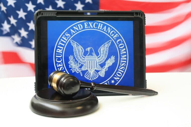 "Amazing XRP News Could Save Crypto": Analyst Explains How SEC Could Be Shooting Itself in the Foot With Its Motion for Interlocutory Appeal