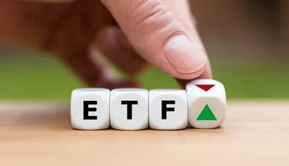 BlackRock's Bitcoin ETF Application Gains Steam with SEC